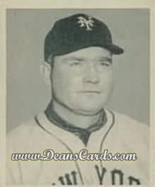 1948 Bowman #4 Johnny Mize